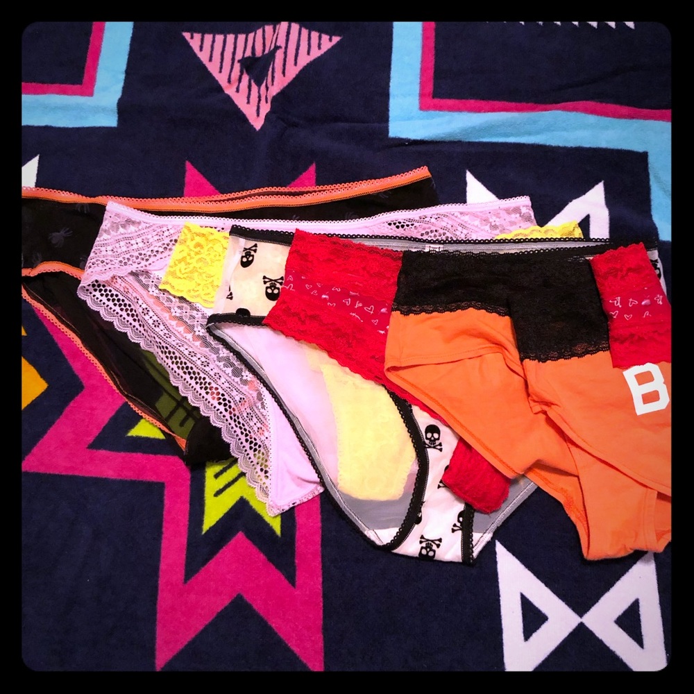 NWOT Victoria’s Secret Large Underwear